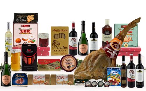 Lot gurmet de Nadal amb pernil bodega gras de Cantimpalos, caves, vins, whisky, vermut, embotits ibèrics, formatge, conserves, torrons, dolços tradicionals i caixa decorada amb nansa.